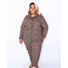 Load image into Gallery viewer, Cheetah Print Pajama Set-Set-Ewa Squared Boutique